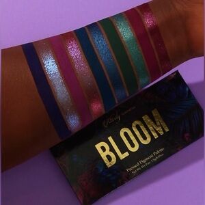 KLARITY KOSMETICS BLOOM PRESSED PIGMENT EYESHADOW PALETTE